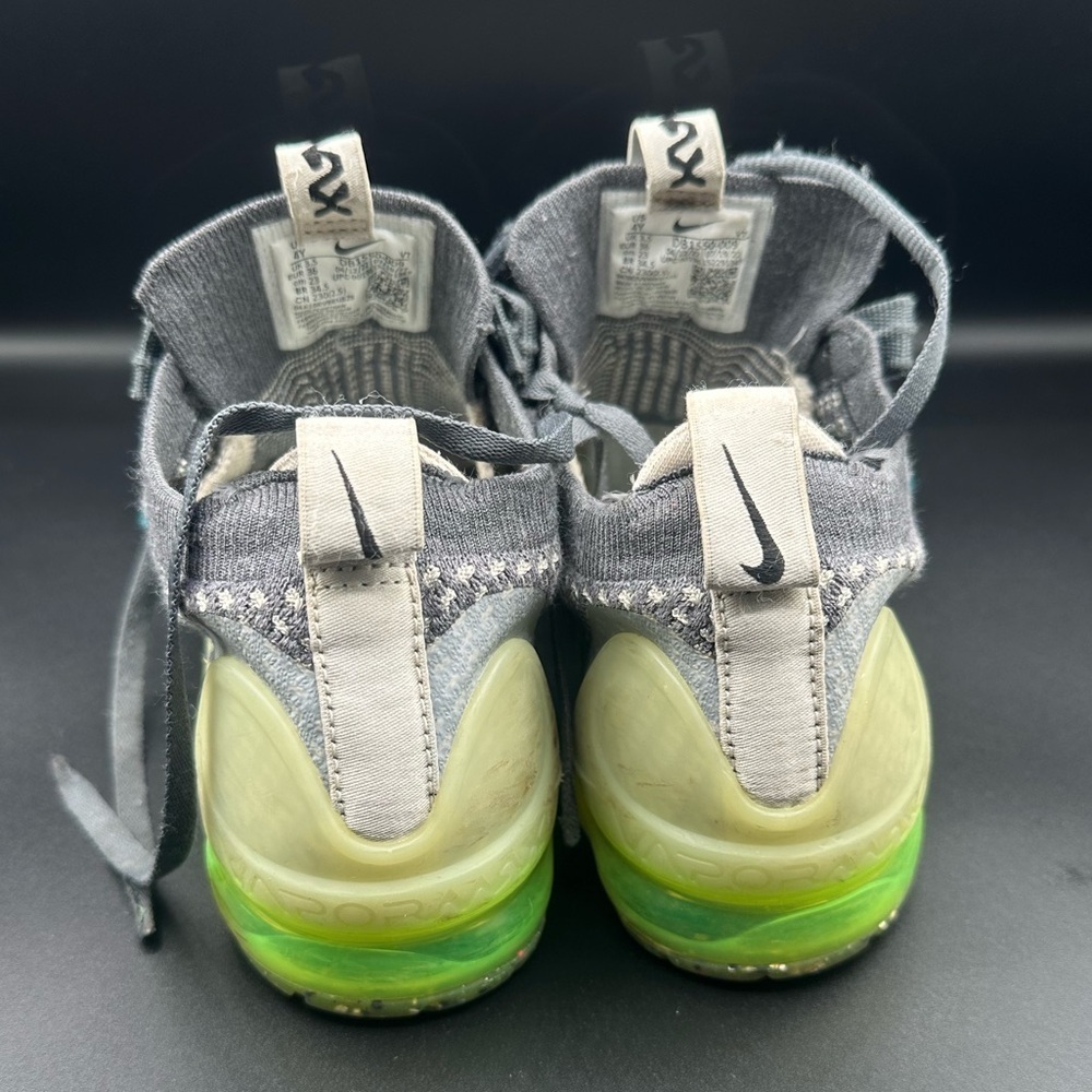 Nike Gray and Green Sneakers with Flyknit Upper and VaporMax Sole - Picture 3 of 6
